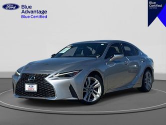 2023 Lexus IS