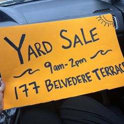 GARAGE/YARD SALE