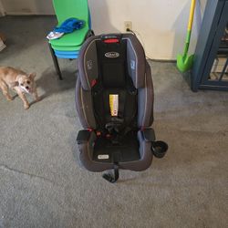 Graco 3-in1 Car Seat/booster