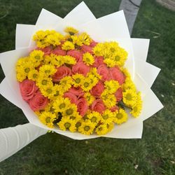 Flower Bouquets/ Ramos
