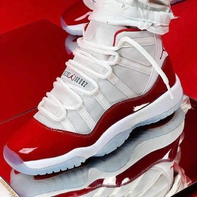 Jordan 11 ππ