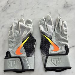 Nike Trout Force Elite Batting Gloves, Adult Small