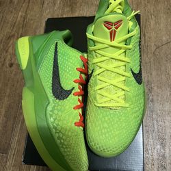 KOBE VI PROTRO “GRINCH” SIZE 9