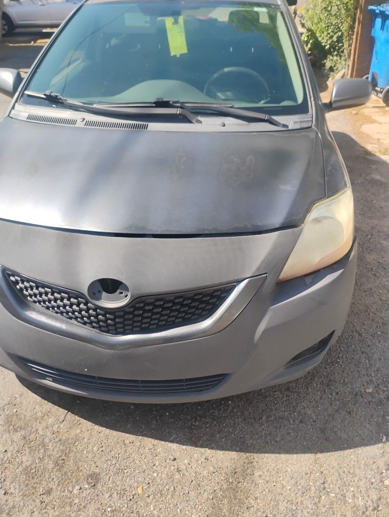 2009 Toyota Yaris
