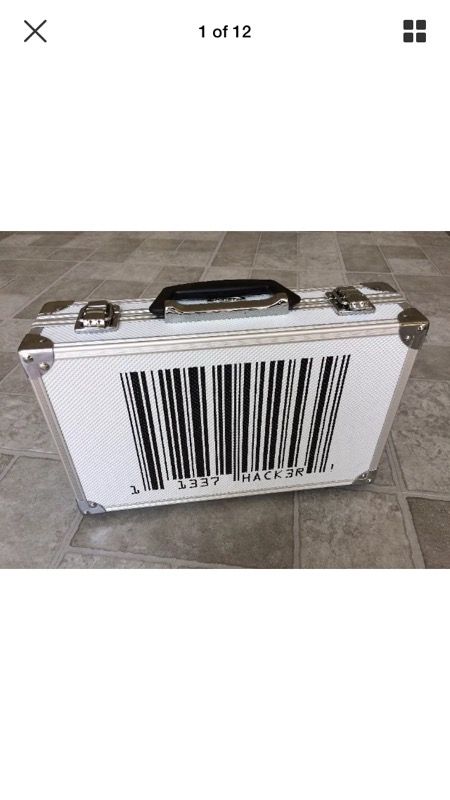 GameStop Hacker Barcode Metal Hard Shell Briefcase Style Game Accessory Case! Rare!