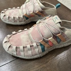 Nike - Crater Trail MOC. Men’s 10.5