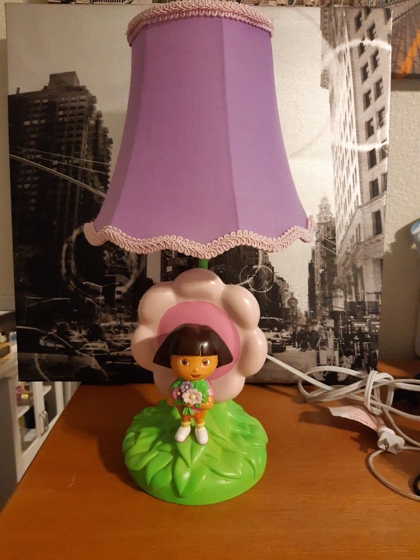 Dora the Explorer 17” 3D flower Desk Lamp & Nightlight Purple Works READ

