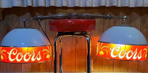 1980 coors pool table hanging lamp. Working