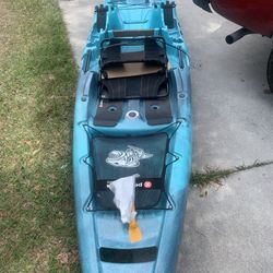 Perception Outlaw POWERED Kayak READY TO FISH 