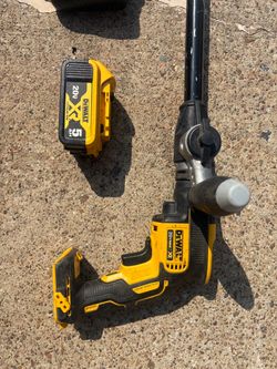 2500 RPM Quik Drive Cordless PRO300S Decking System with DeWalt Screwdriver Motor