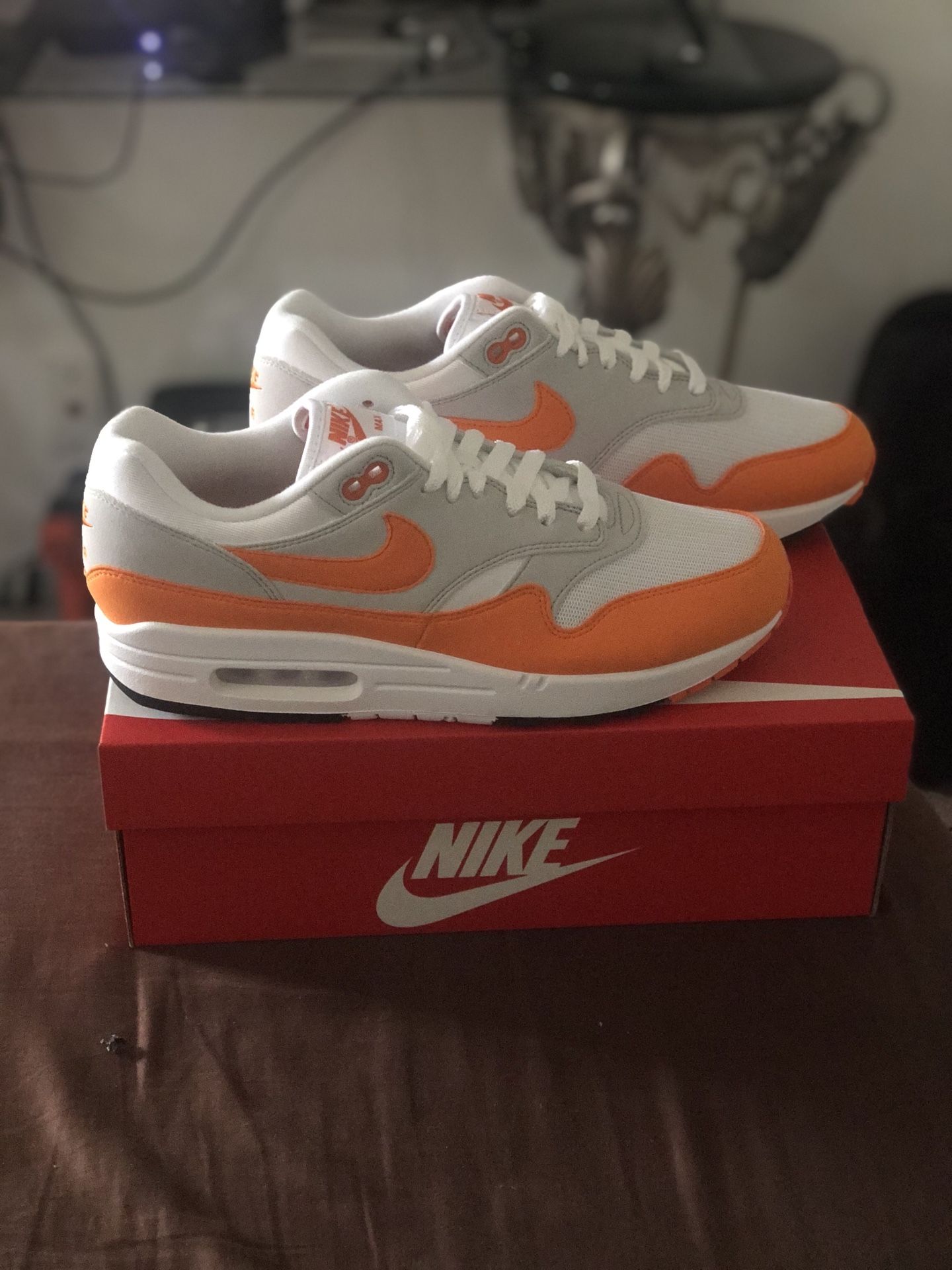 Nike Air Max 1 Magma Orange Sz 10