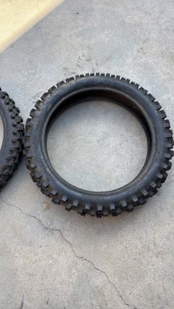 Dirt bike tires