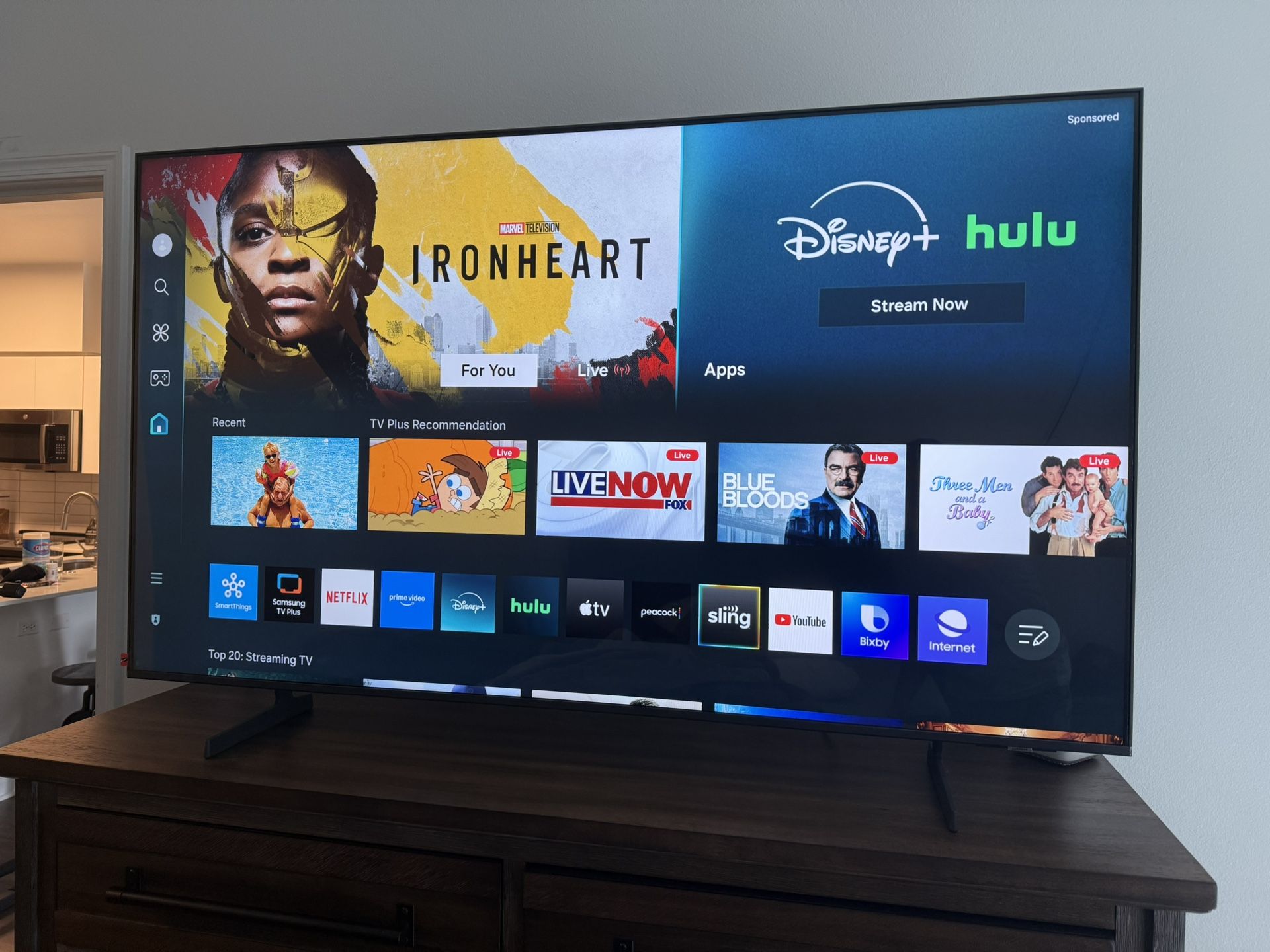 65 Inch Samsung Smart Tv