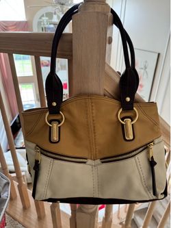 B. Makowsky Genuine Leather handbag