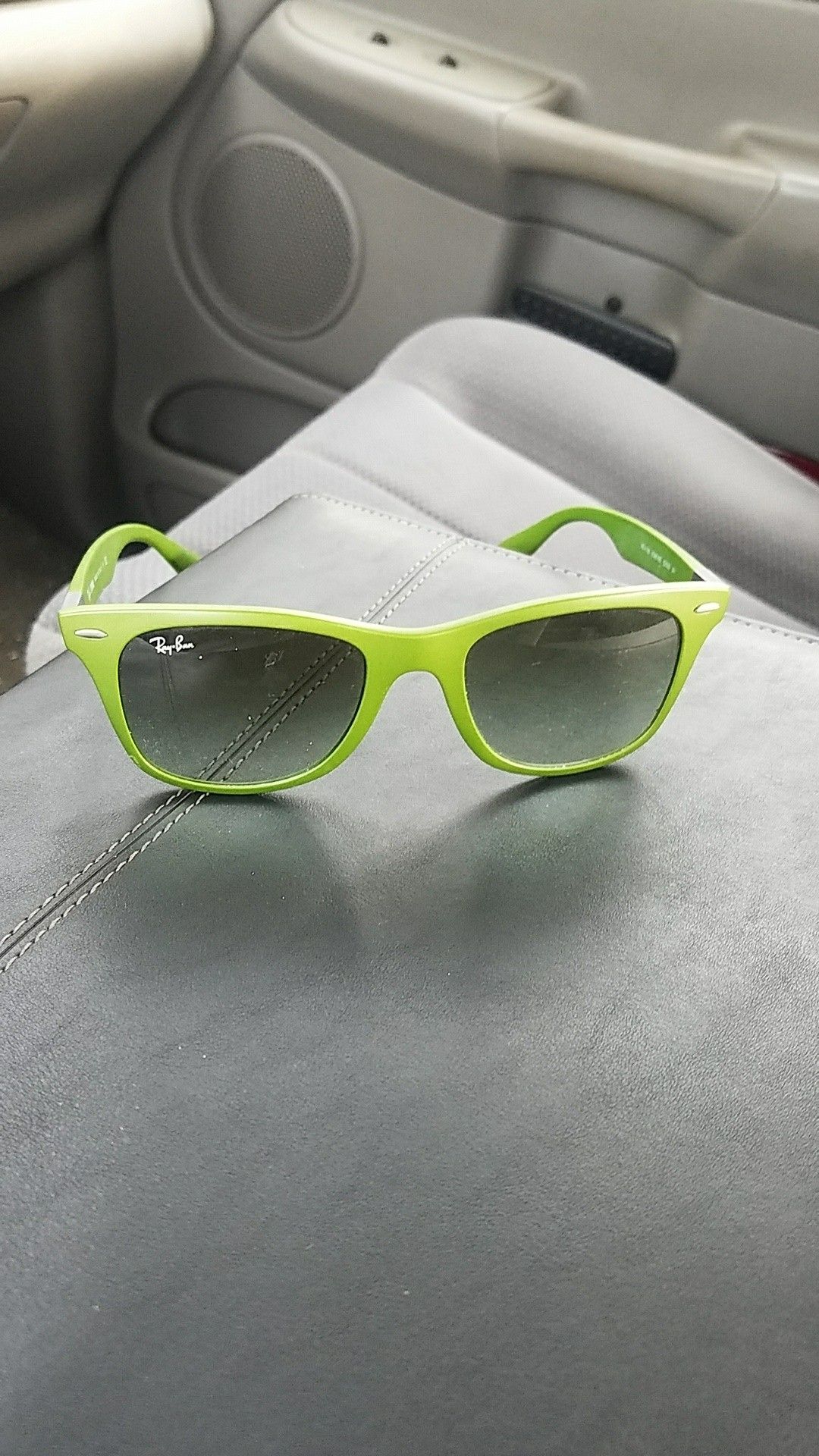 Raybands