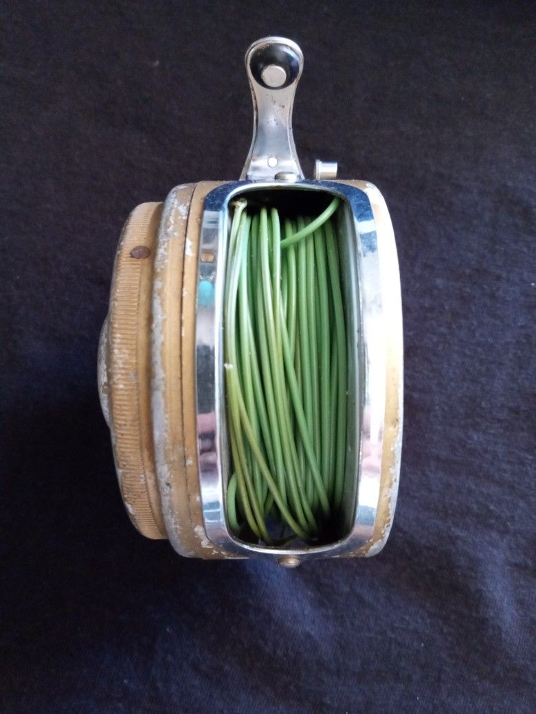 Vintage Fly Fishing Reel