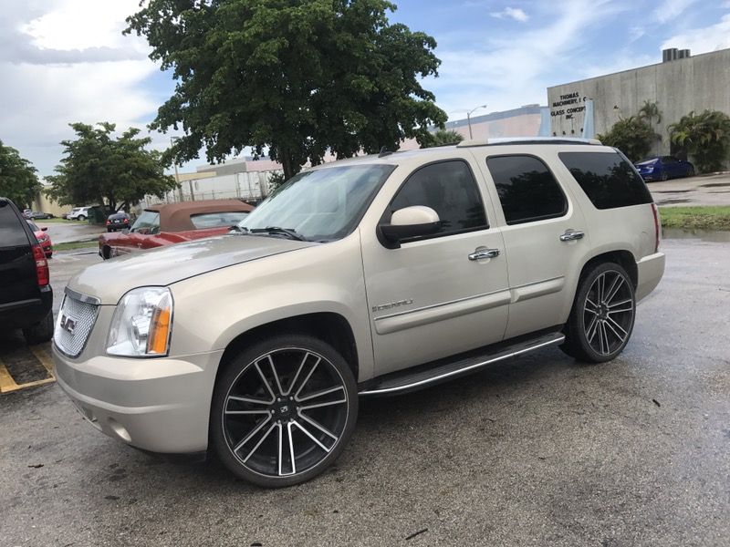 2008 gmc yukon denali escalade tahoe custom 26" wheels rims