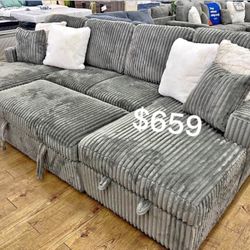$659 No Tax Convertible Sectional Sofa - Double Chaise With Storage & Pull - Out Bed