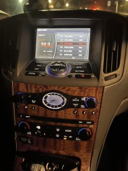 2009 Infiniti Radio 