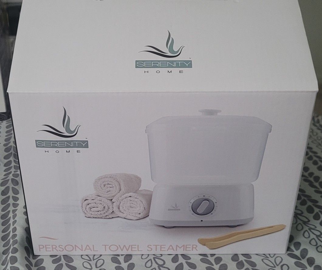 SPA PERSONAL TOWEL STEAMER NEW IN BOX