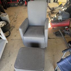 Nursing Chair