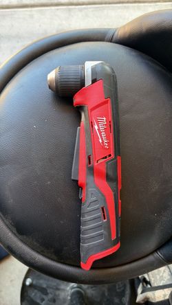 Milwaukee m12 90 degree drill