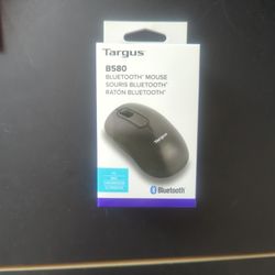 Targus B580 Bluetooth mouse. New In Sealed Box.