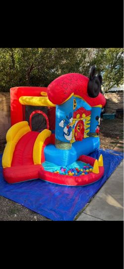 Mickey Mouse Inflatable Bounce House with Slide