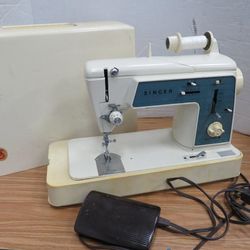 Singer Touch & Sew Special Zig-Zag Model 638 sewing machine 