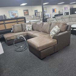 Large Leather Brown Sectional Sofa 🚚WE DELIVER🚚