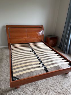 Queen size bedroom set