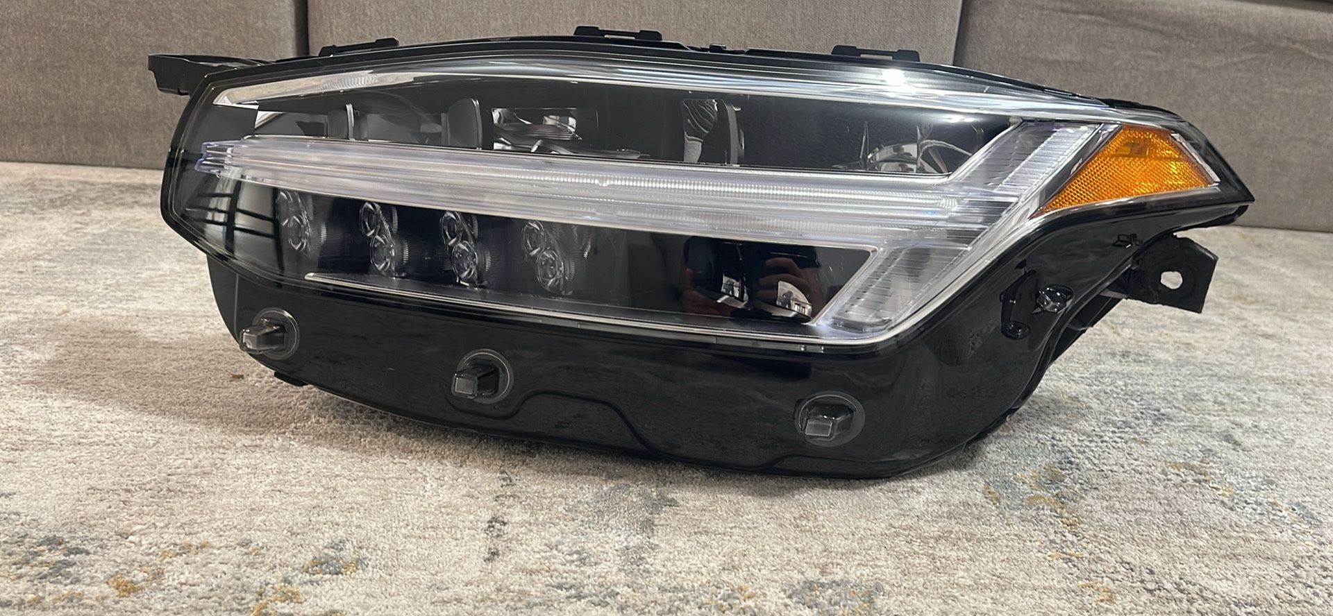 Volvo Headlight OEM