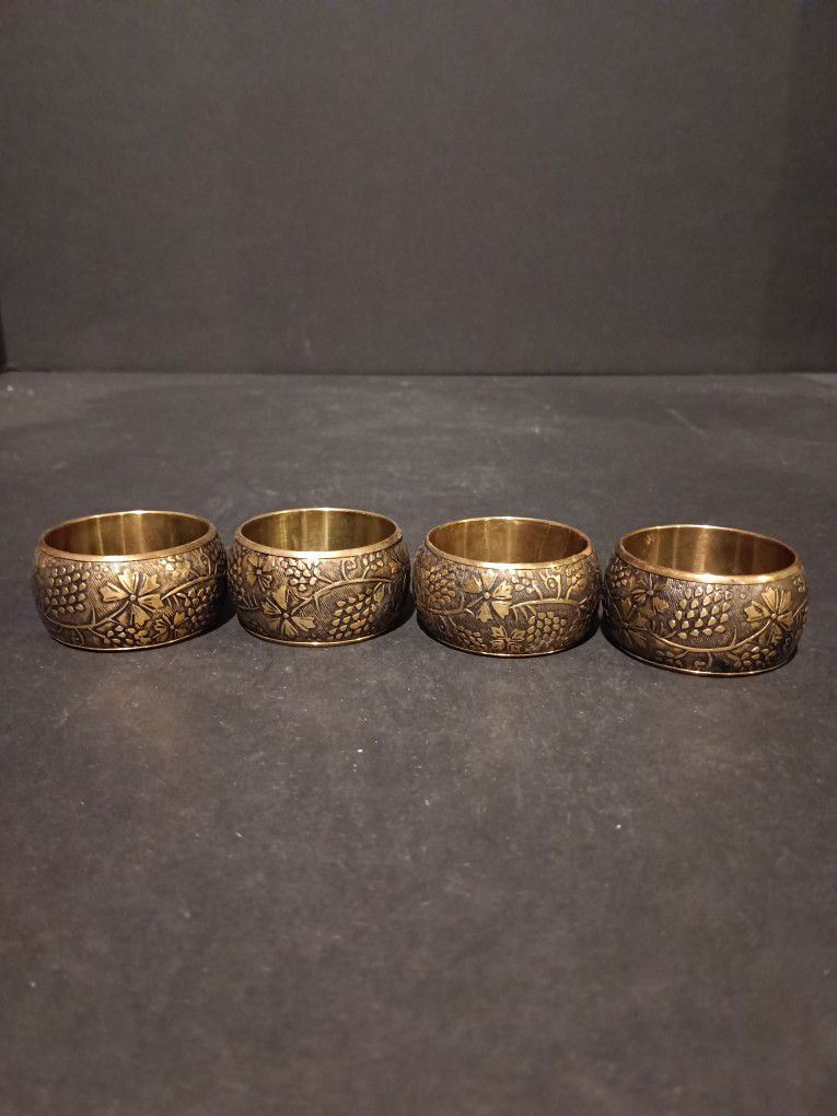 Ornate Brass Napkin Rings Set Of 4