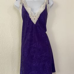 Delicates Sleepwear Size Large