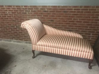 Silk Chaise Lounge Chair