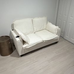New Sofa bed ( full) Never Used