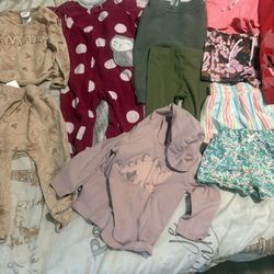 Baby Girl Clothing Bundle - Carter's, Hello Kitty, and More size 12 months 