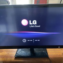 LG 47LX6500 47" 3D 1080p LED TV (READ AD!) 