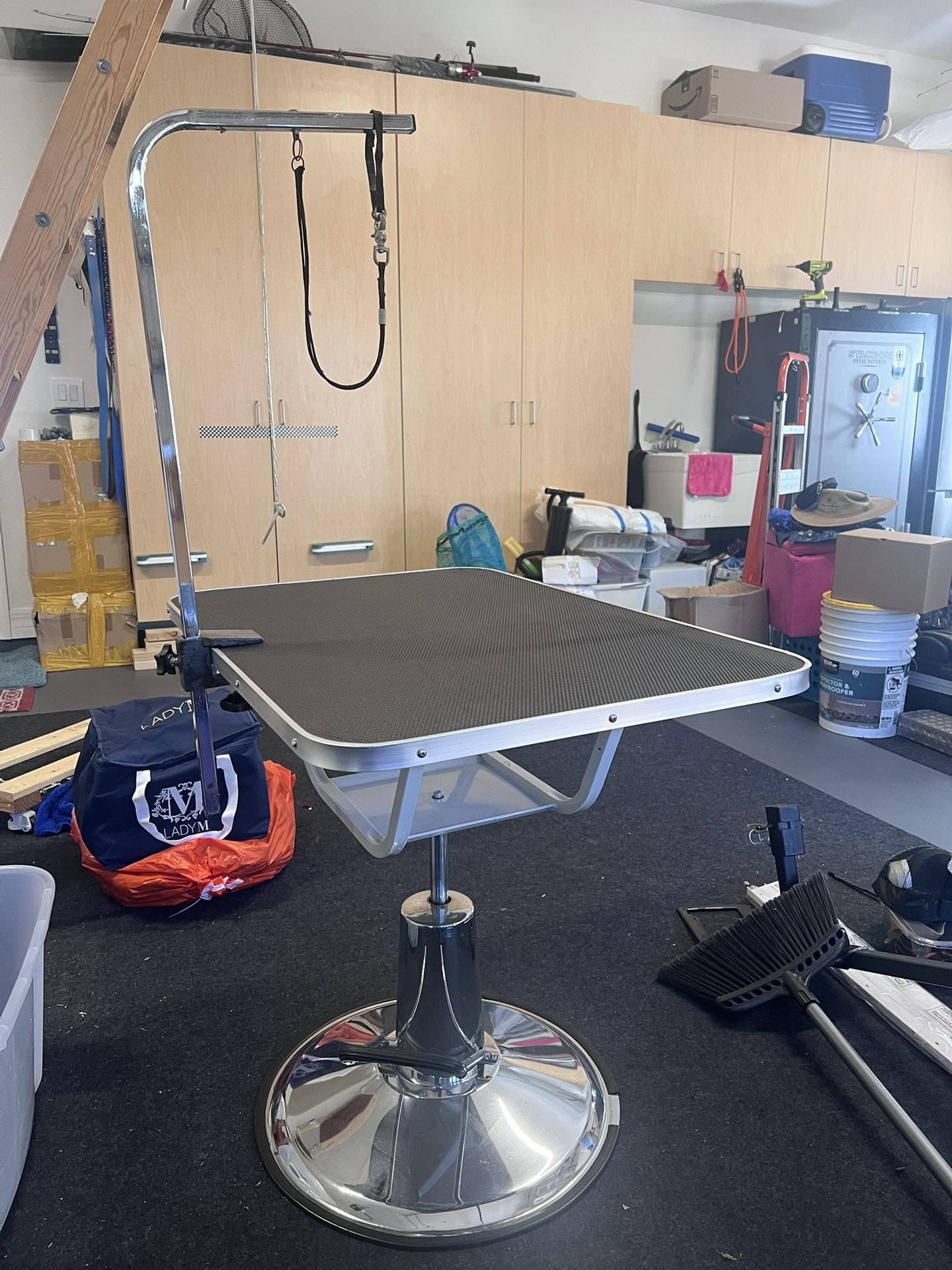 Grooming Table For Dogs