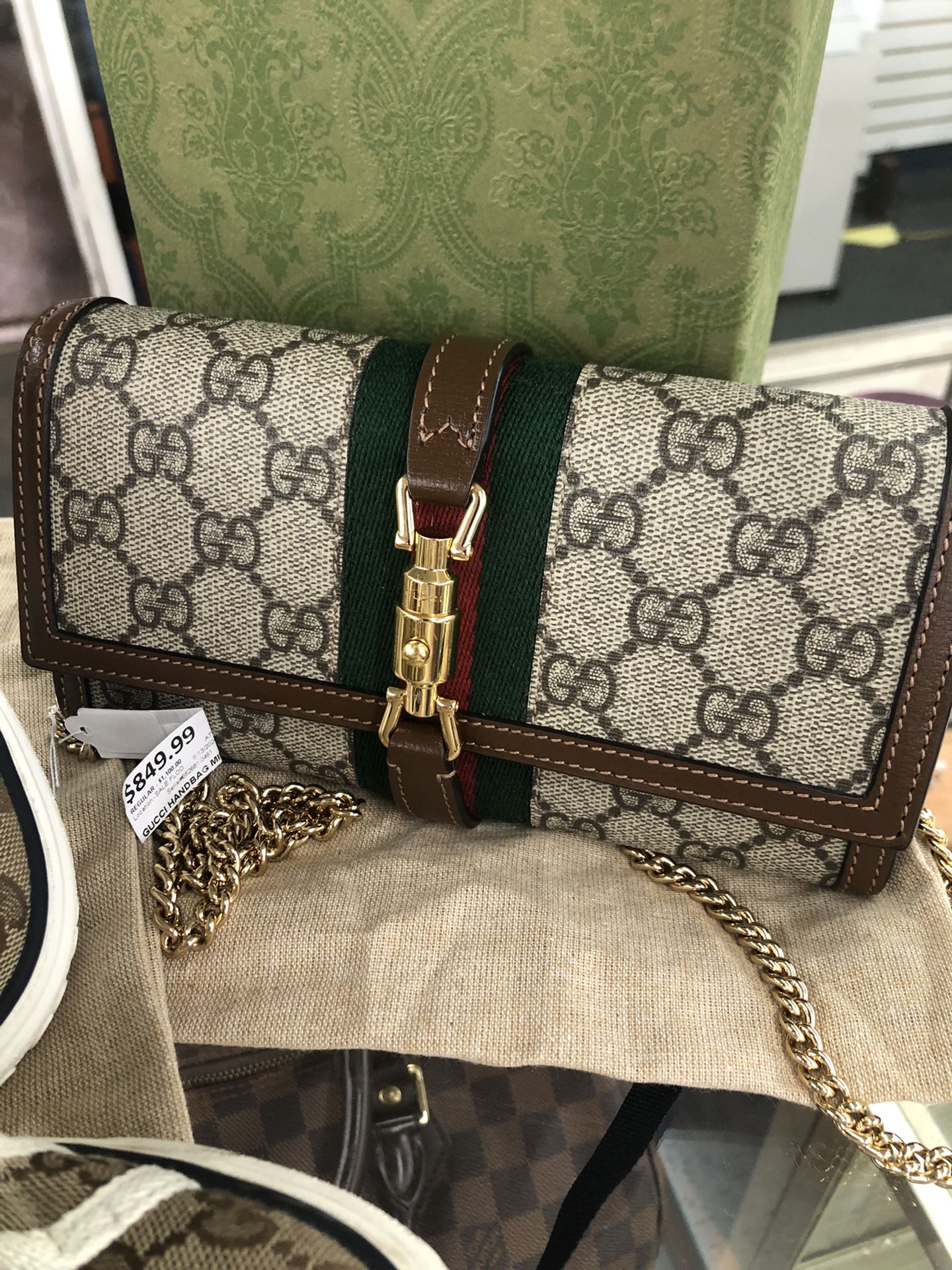 Jackie Chain Wallet Purse