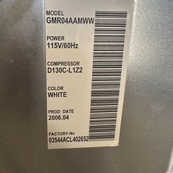 GE Mini Fridge 4.3 CU FT