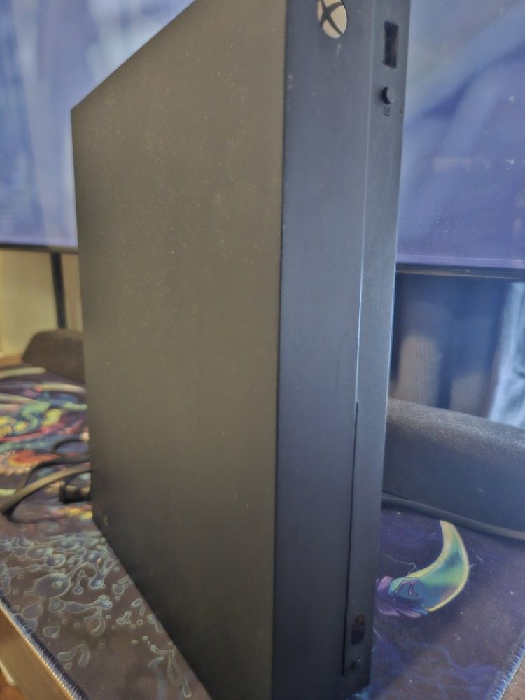 Xbox One X