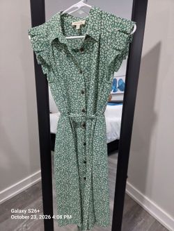 Monteau Green Floral Button-Down Midi Dress