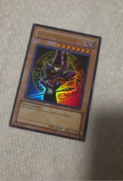 Dark Magician LOB-005 NM 1st Edition