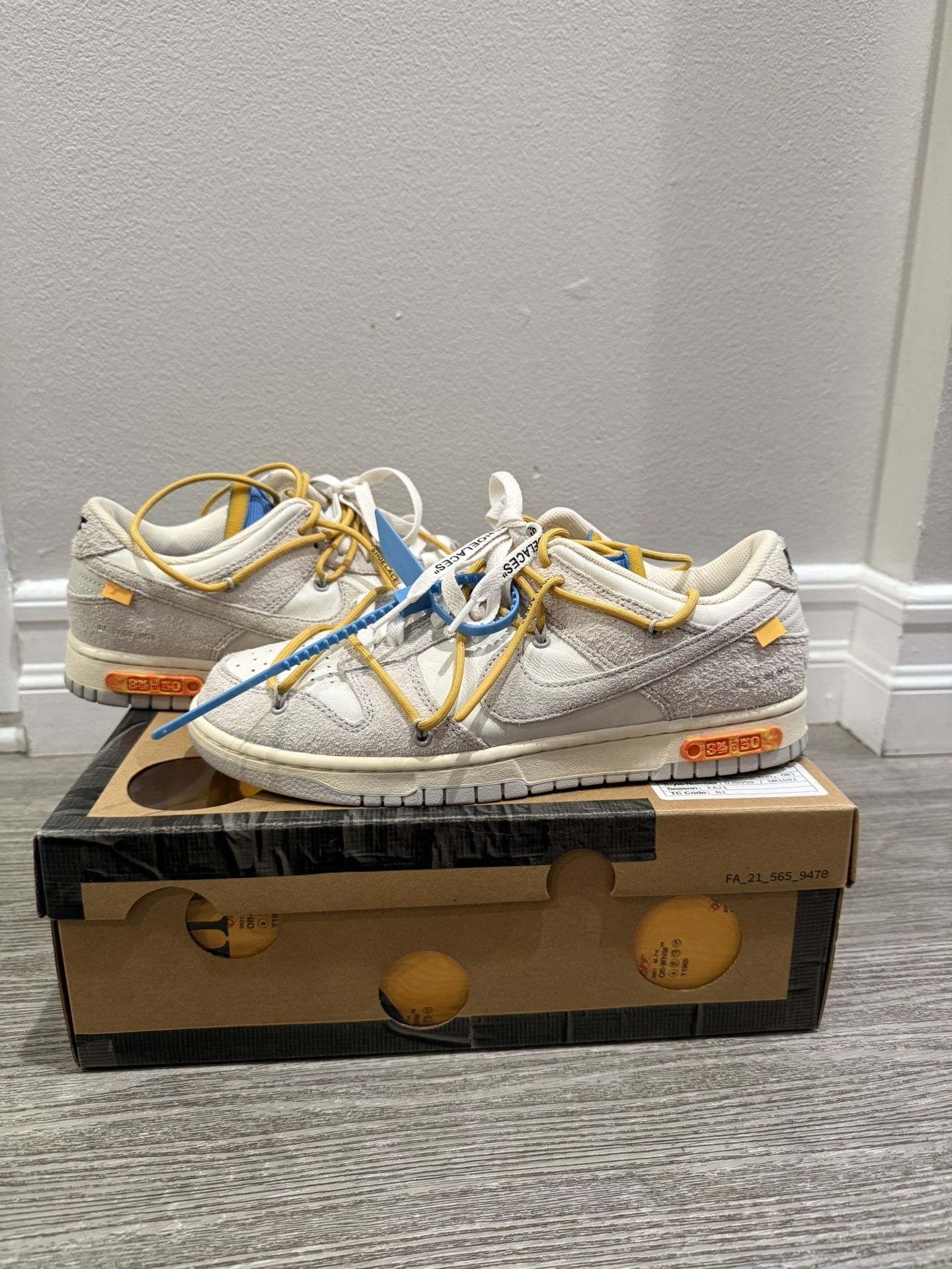 Off White Dunks Lot 34