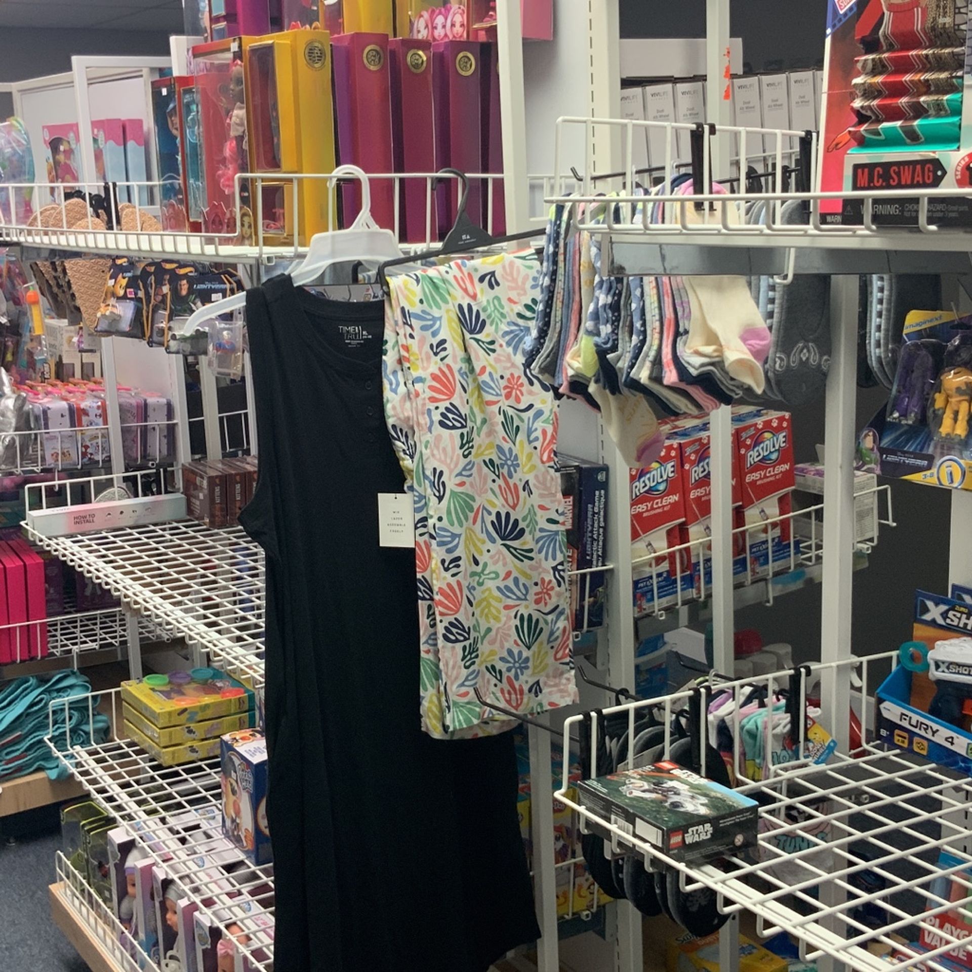 Discounts .....Deals.....Sales.... One Nashua Road ...Londonderry Nh 03053 ...Hours ...Wednesday Thru Sunday ...10am Till 7pm.....