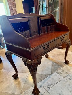 Exquisite Secretary Desk - Chippendale Style