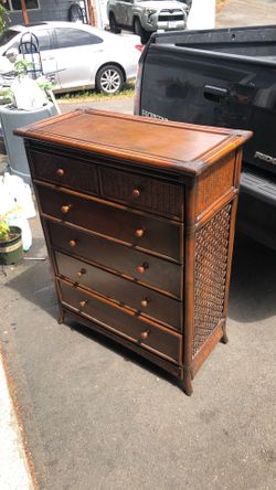 Mid-century style Dresser dovetail