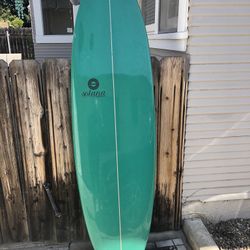 Solana Surfboard 6’4