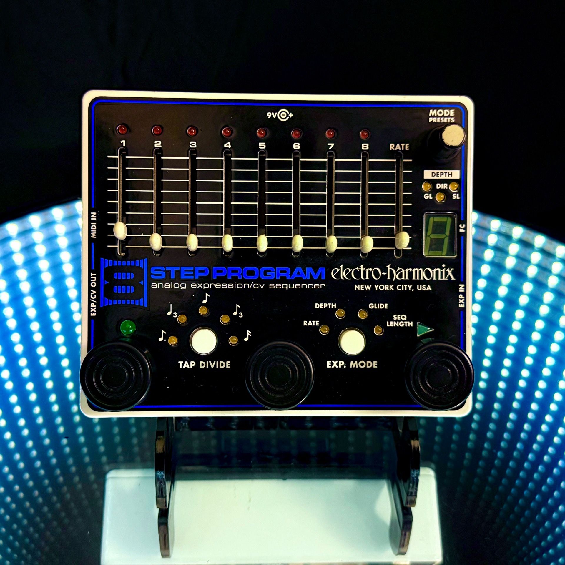 Electroharmonix — 8-Step Program — Analog Expression / CV Sequencer